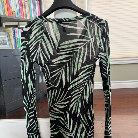 BCBG Stunning Long Sleeve - Picture 3 of 3